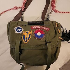 Rank & Sugar Crossbody